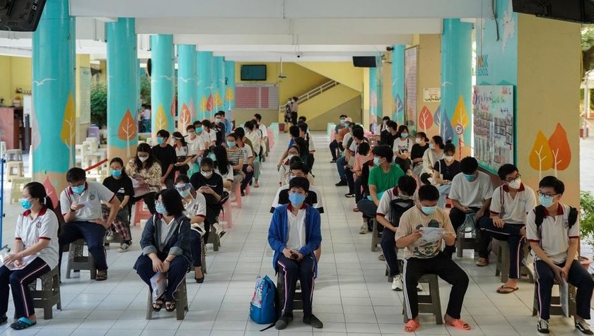 Thí sinh thi đợt 1 tại TP Hồ Chí Minh bắt buộc lấy mẫu xét nghiệm trong 2 ngày mùng 2-3/7. 
