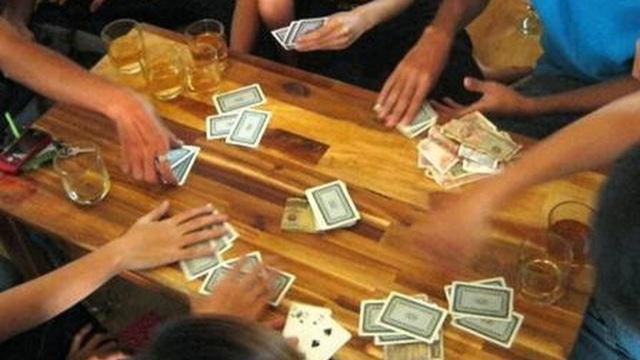 5 'người làm báo" bị khởi tố vì hành vi đánh bạc