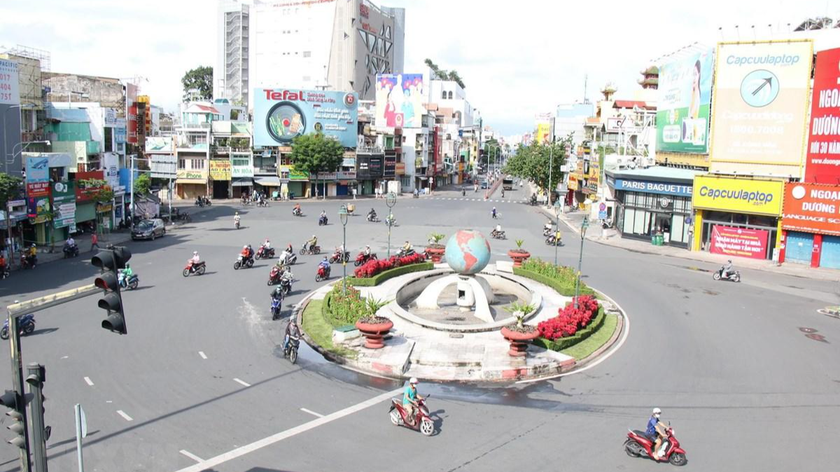 Dù chịu tổn thất nặng nề do dịch bệnh, kinh tế TP Hồ Chí Minh vẫn có những điểm sáng.