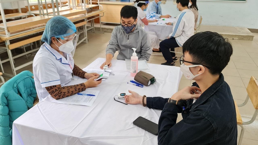Hà Nội tổ chức các điểm tiêm cố định, lưu động, thực hiện chiến dịch cao điểm tiêm chủng xuyên Tết Nguyên đán từ 1/2 - 28/2/2022.