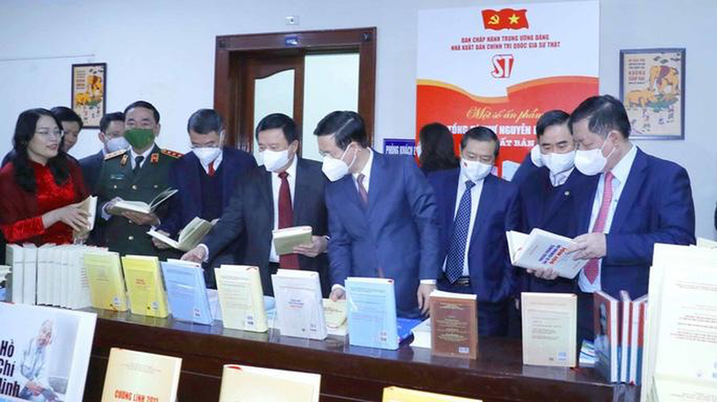 Các lãnh đạo Đảng, Nhà nước tại Lễ ra mắt cuốn sách của Tổng Bí thư.