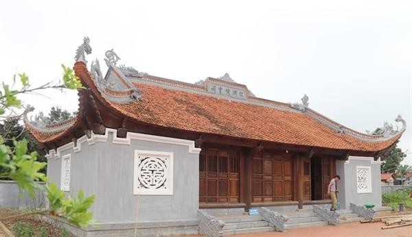 Di tích lịch sử văn hóa quốc gia Đền thờ nhà sử học Lê Văn Hưu.