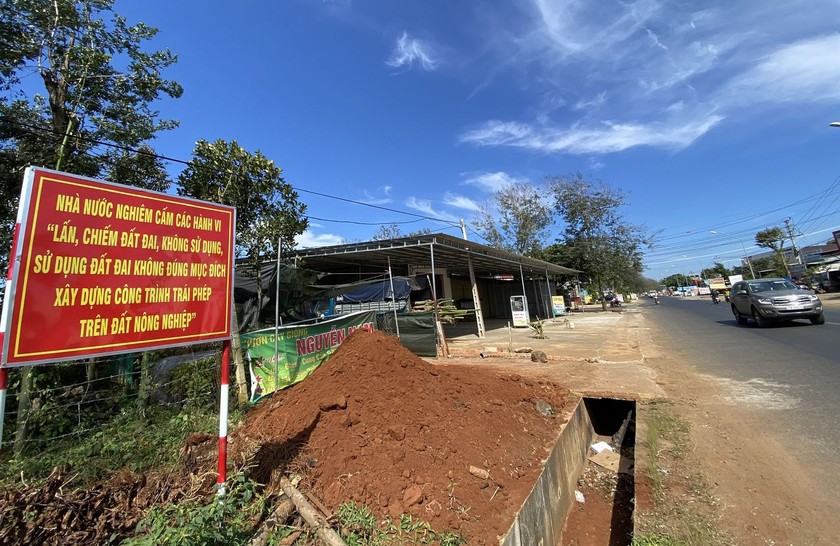 Theo Thanh tra Chính phủ, tình trạng lấn chiếm xây dựng nhà trái phép trên đất nông nghiệp, đất của các công ty nông - lâm nghiệp tại Đắk Lắk còn diễn ra trên diện rộng và ngày càng phức tạp. (ảnh minh họa) 
