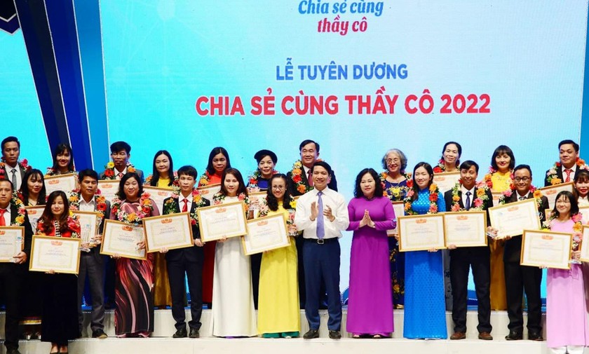 Chương trình “Chia sẻ cùng thầy cô” năm 2022. (Nguồn: Hội LHTN Việt Nam) 