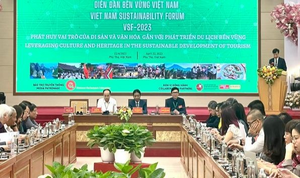 Diễn đàn Bền vững Việt Nam 2023 diễn ra với nội dung Phát huy vai trò của di sản văn hoá gắn với phát triển du lịch bền vững (Ảnh: Ngọc Tuyết)