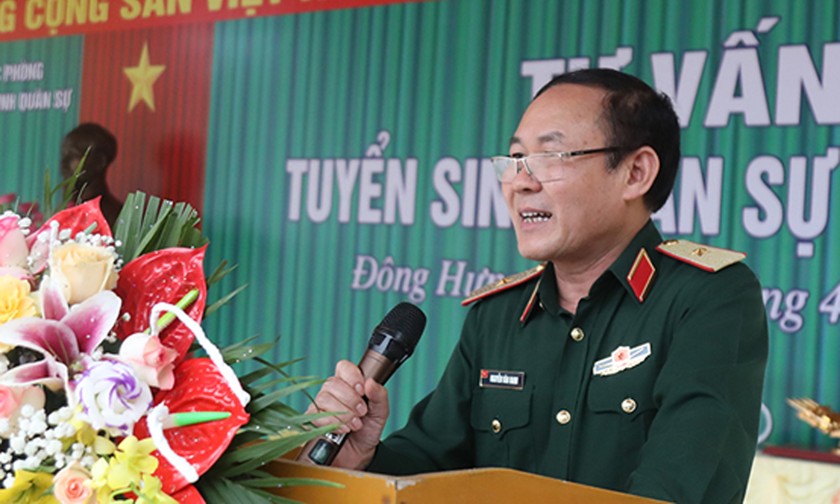 Thiếu tướng Nguyễn Văn Oanh.