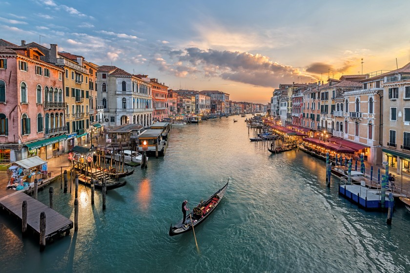  Ý là quốc gia có số lượng di sản văn hóa thế giới nhiều nhất. 