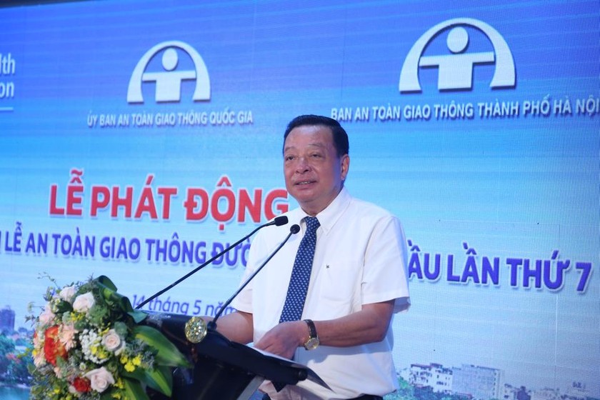 Chủ tịch HĐTV, Tổng Giám đốc Công ty TNHH MTV Đường sắt đô thị Hà Nội, Tiến sĩ Vũ Hồng Trường phát biểu tại Lễ phát động hưởng ứng Tuần lễ ATGT đường bộ toàn cầu lần thứ 7 do Liên Hợp Quốc phát động.