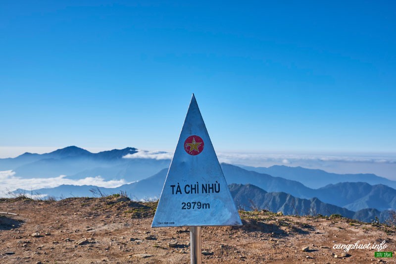 Giải leo núi "BƯỚC CHÂN TRÊN MÂY" – Chinh phục đỉnh Tà Chì Nhù Trạm Tấu