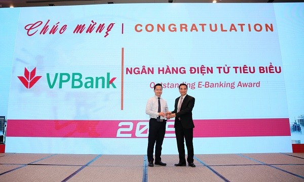 VPBank lần thứ 2 nhận giải thưởng “Ngân hàng điện tử tiêu biểu”