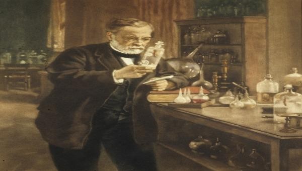 Louis Pasteur đang trầm ngâm nghiên cứu các thí nghiệm
