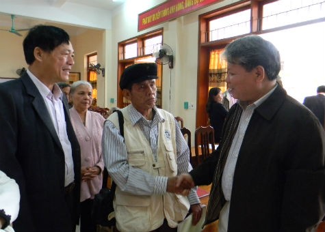 Bộ trưởng Hà Hùng Cường tiếp xúc cử tri tỉnh Quảng Bình
