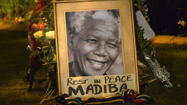 Thế giới tiếc thương ông Nelson Mandela