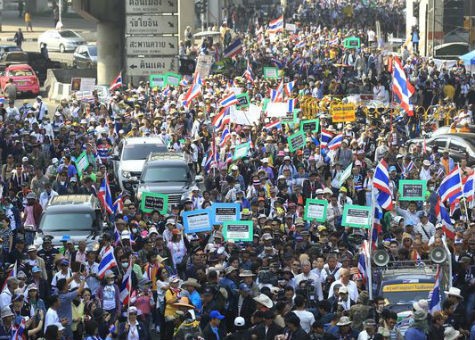 Nổ tại điểm biểu tình ở Thái Lan, ít nhất 28 người bị thương