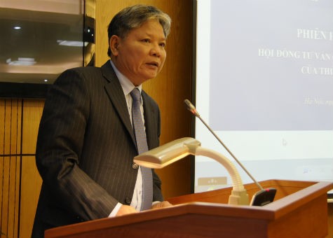Bộ trưởng phát biểu tại phiên họp