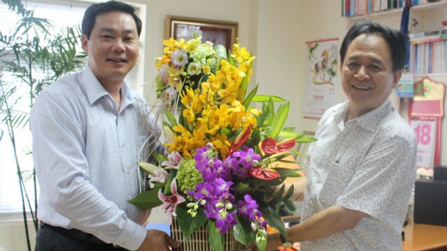 Phó Chủ tịch UBND Hà Nội chúc mừng Báo Pháp luật Việt Nam