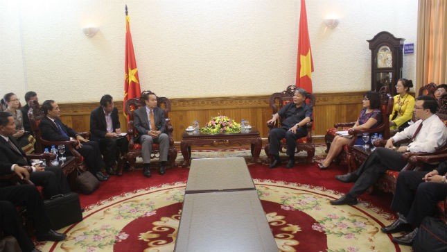 Gắn kết thêm tình anh em giữa hai Bộ Tư pháp: Việt Nam - Lào