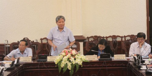 Bộ trưởng Bộ Tư pháp Hà Hùng Cường phát biểu tại buổi làm việc