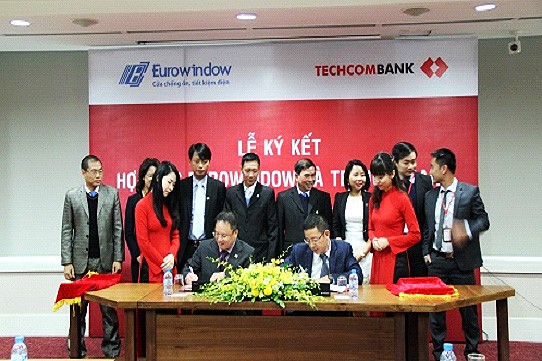 Eurowindow kết hợp với Techcombank mang đến ưu đãi cho khách hàng