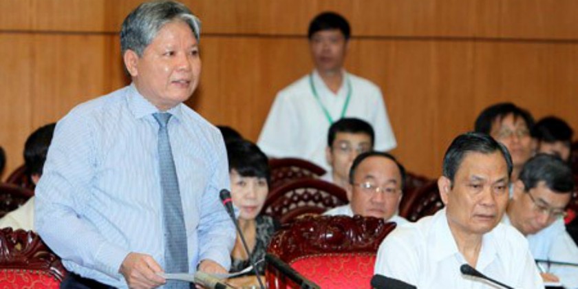 Bộ trưởng Hà Hùng Cường phát biểu tại phiên họp