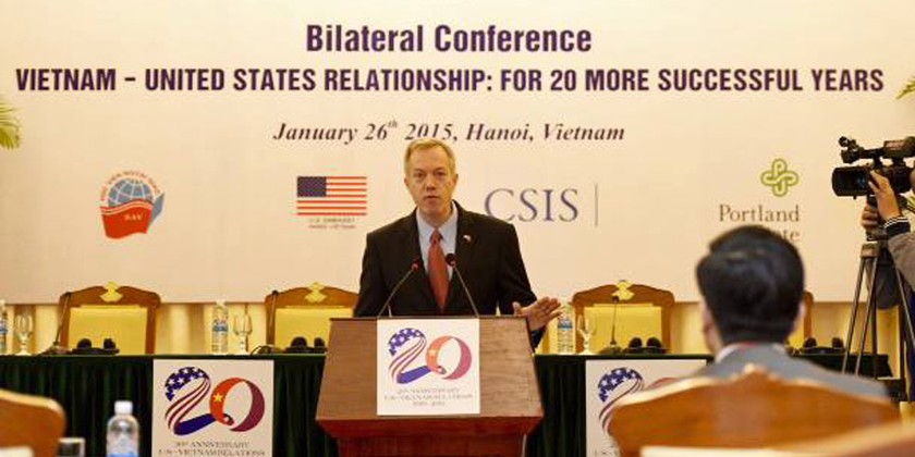 Đại sứ Hoa Kỳ Osius tại Hội thảo