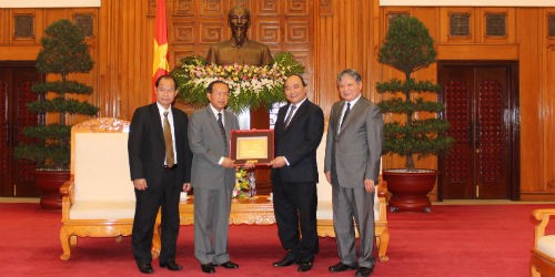 Hội đàm giữa Bộ trưởng hai Bộ Tư pháp Việt Nam - Lào 