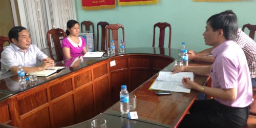 Phó Tổng Biên tập Vũ Hoàng Diệp cùng Đoàn công tác của Báo PLVN làm việc với Sở Tư pháp Đắk Lắk
