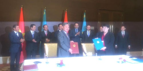 Thúc đẩy hợp tác trong lĩnh vực pháp luật và tư pháp Việt Nam và Kazakhstan