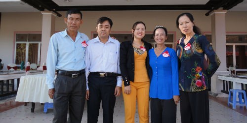 Anh Nguyễn Thanh Xuân (thứ hai từ trái qua) dẫn đoàn huyện Lai Vung tham dự Hội thi “Hòa giải viên giỏi “ tỉnh Đồng Tháp năm 2014