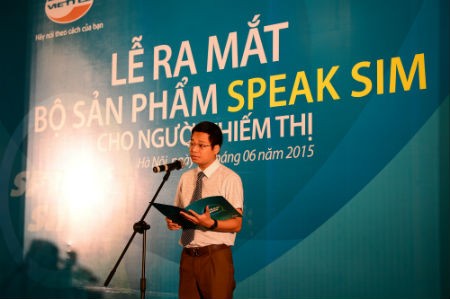 Ông Phùng Văn Cường, Phó Tổng Giám đốc Tổng Công ty Viễn thông Viettel phát biểu tại lễ ra mắt