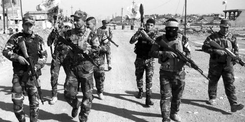 Quân đội Iraq hiện đang phải dựa cả vào dân quân để chống lại IS