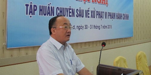 Ông Đặng Thanh Sơn - Cục trưởng Cục quản lý XLVPHC và TDTHPL phát biểu tại hội nghị