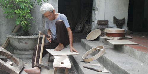 Ông Đào Văn Soạn, nghệ nhân duy nhất trong làng còn bám trụ với nghề