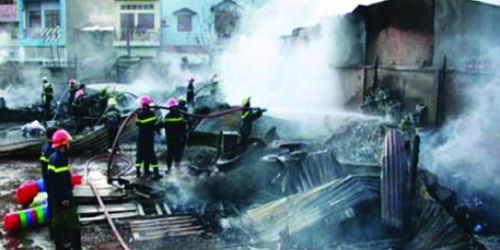 9 tháng đầu năm 2015, trên địa bàn TP.HCM đã xảy ra 1.355 tai nạn sự cố có liên quan đến cháy, nổ, cứu nạn cứu hộ. (ảnh minh họa)