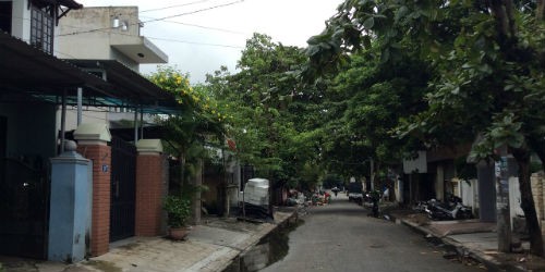 Đường Nguyễn Chí Diễu nơi khu đất nhà ông Bác bị các hộ dân chiếm dụng