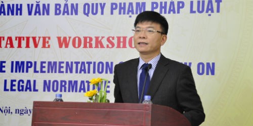 Thứ trưởng Lê Thành Long phát biểu tại hội thảo