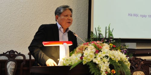 Bộ trưởng Bộ Tư pháp Hà Hùng Cường tại hội nghị triển khai công tác văn phòng năm 2016