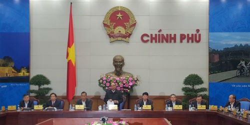 Phó Thủ tướng Nguyễn Xuân Phúc phát biểu chỉ đạo tại hội nghị
