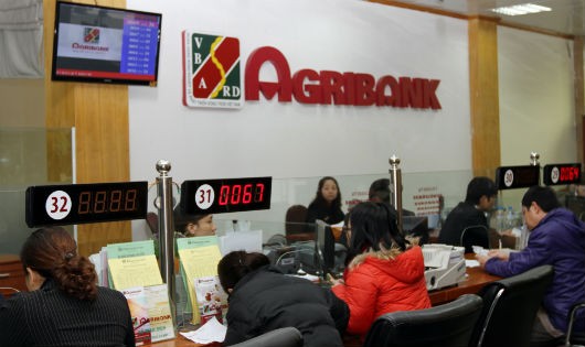 Agribank huy động hơn 9.000 tỷ đồng qua chương trình tiết kiệm dự thưởng