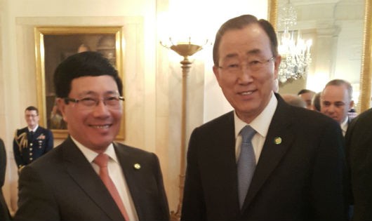 Phó Thủ tướng, Bộ trưởng Ngoại giao Phạm Bình Minh và TTK LHQ Ban Ki-moon