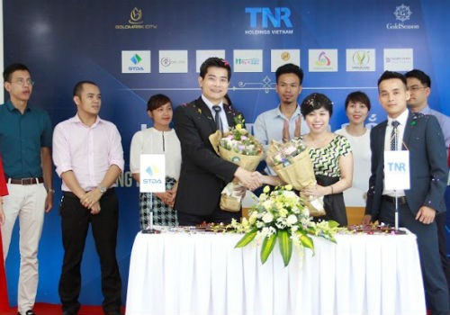 STDA đại diện Hệ thống Đại lý phân phối ký kết cùng TNR Holdings Việt Nam