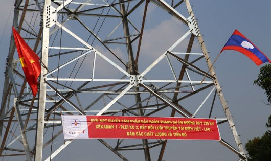 Dự án Đường dây 220kV Xekaman 1 - Pleiku 2 trị giá 966 tỷ đồng, đóng điện từ tháng 4/2016
