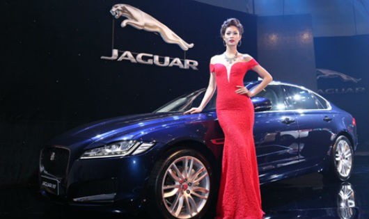 Jaguar XF thế hệ mới được UK Auto nhập khẩu nguyên chiếc từ Anh Quốc