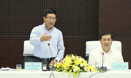 Phó Thủ tướng Phạm Bình Minh nhấn mạnh các dự án sử dụng vốn vay phải bảo đảm yêu cầu kép là hiệu quả và khả năng trả nợ. Ảnh: VGP/Hải Minh