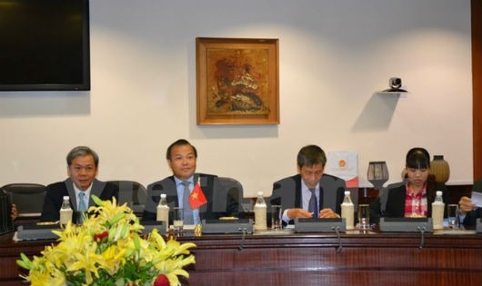 Thứ trưởng Ngoại giao Vũ Hồng Nam tại cuộc họp. Ảnh: TTX