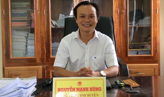 Ông Nguyễn Mạnh Hùng, Chủ tịch UBND huyện A Lưới