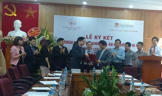  Khoa Luật, ĐHQG Hà Nội và Công ty Luật Vietthink ký thoả thuận hợp tác