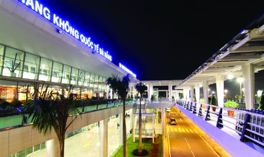 Cảng Hàng không quốc tế Đà Nẵng có 2 đường cất hạ cánh song song