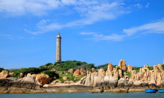 Thắng cảnh hải đăng Kê Gà nổi tiếng ở Hàm Thuận Nam, Bình Thuận