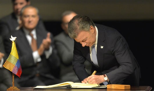 Chính phủ Colombia và Lực lượng Vũ trang cách mạng Colombia (FARC) đã đạt được thỏa thuận hòa bình sửa đổi